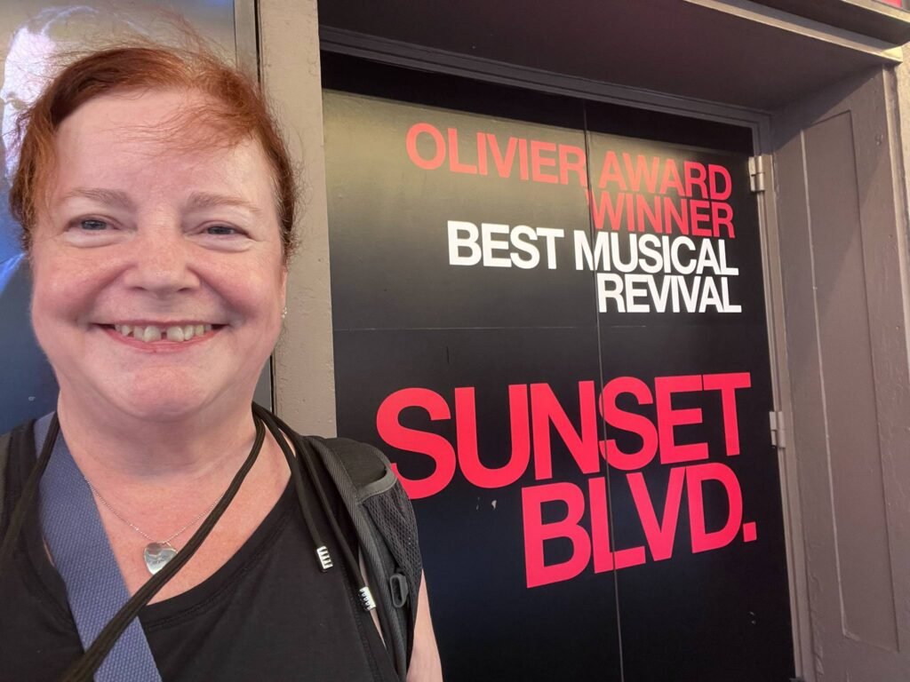 Julia Lynn flew 3,400 miles from London to New York for a 24-hour adventure, squeezing in Broadway, sightseeing and cheesecake before flying home the next day.