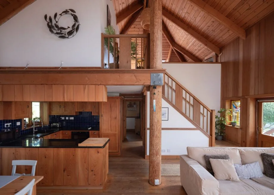 Kate Winslet’s former Japanese style Pole House in Cornwall is for sale at £600k, a rare stilted home designed by Barrie Briscoe with striking timber architecture.