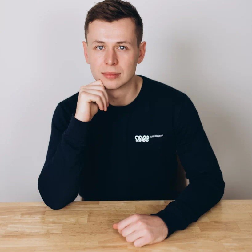 Burned out UK teachers are leaving classrooms for MyEdSpace, earning up to £100k through live-streamed lessons that make quality education affordable for all.