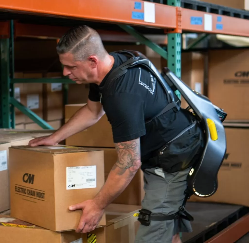 German Bionic’s Apogee ULTRA exoskeleton lifts 80lbs, boosts walking endurance and supports workers in logistics, construction and healthcare with smart tech.
