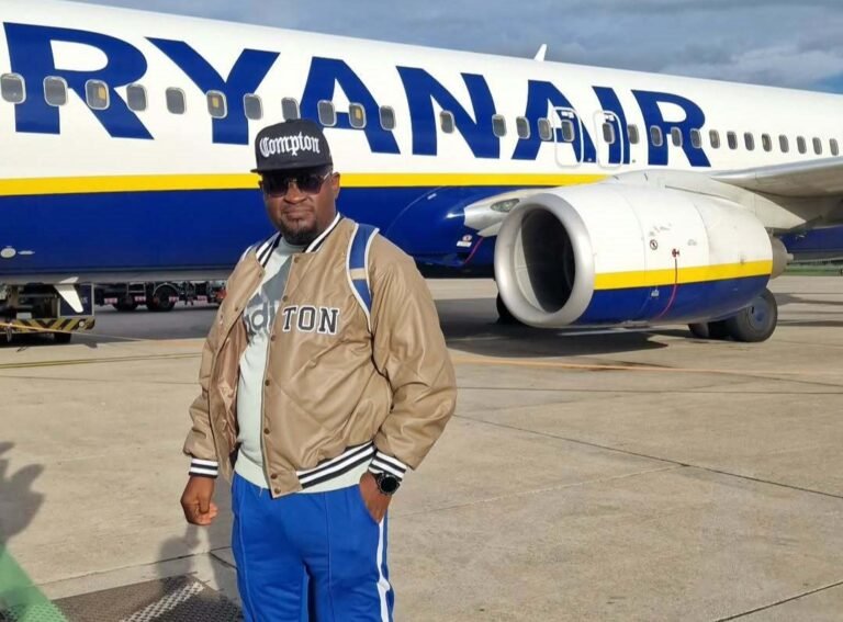 Data analyst creates Japaflex, a social app helping newcomers fight loneliness and settle in the UK faster, reaching 1,000 downloads in three weeks and growing its impact.