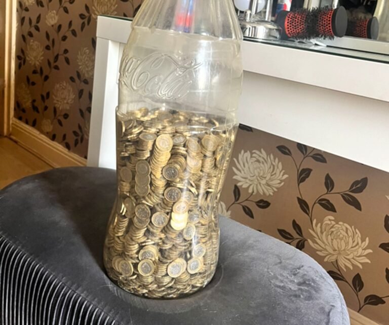 A man discovers he’s saved an astonishing £5,000 after filling a Coca-Cola bottle with £1 coins for years - a viral TikTok moment that amazed millions!