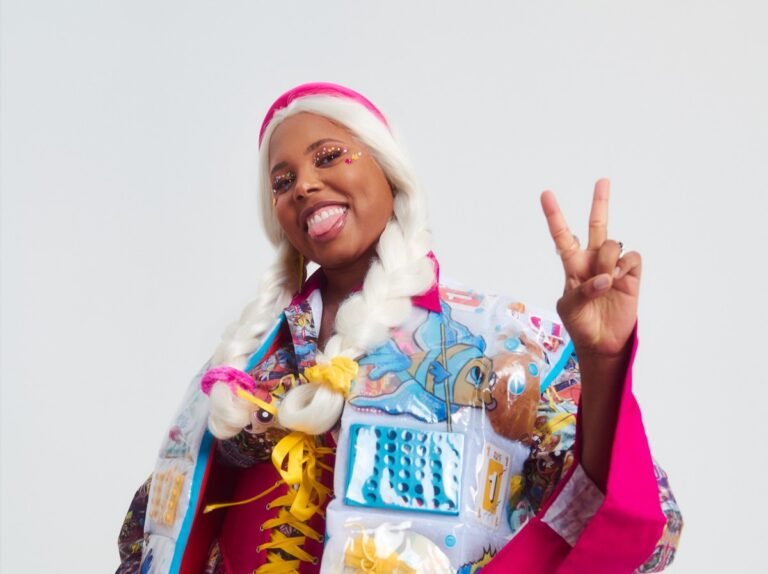 Nicole Elizabeth, a solo concert fan, shares safety tips and confidence-boosting advice for women heading to gigs alone, as viagogo launches new ‘Solo Socials’ events.